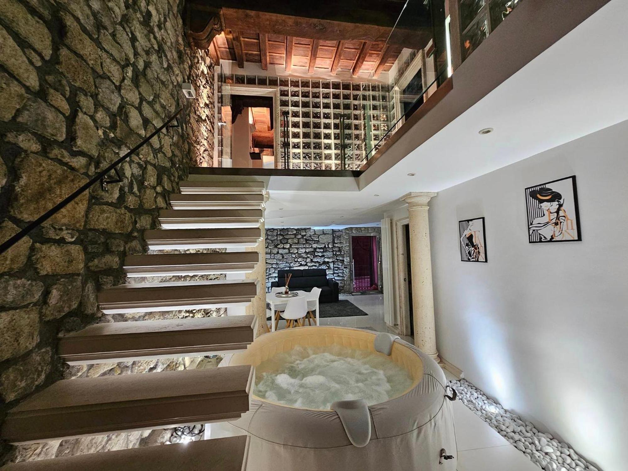 White Loft & Spa Βιτέρμπο Εξωτερικό φωτογραφία