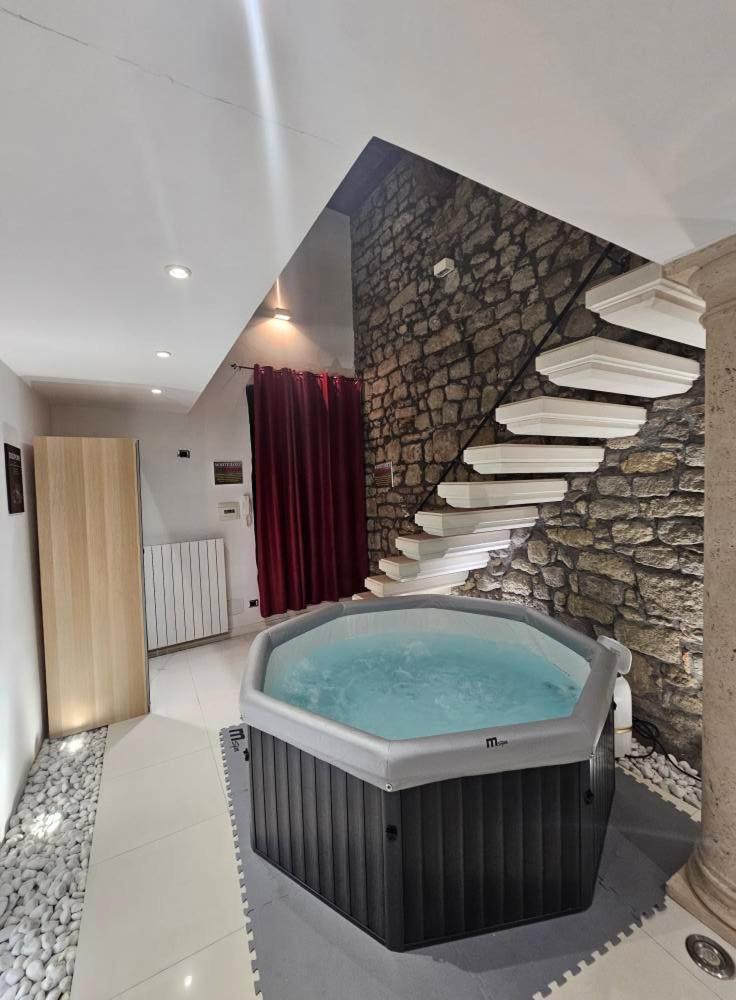 White Loft & Spa Βιτέρμπο Εξωτερικό φωτογραφία