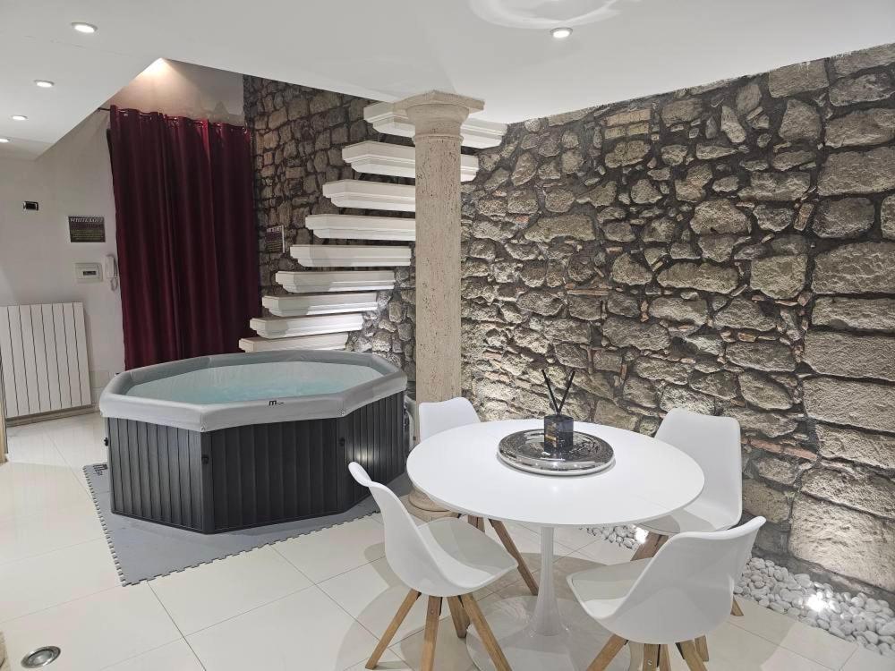White Loft & Spa Βιτέρμπο Εξωτερικό φωτογραφία